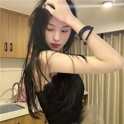 她不见了